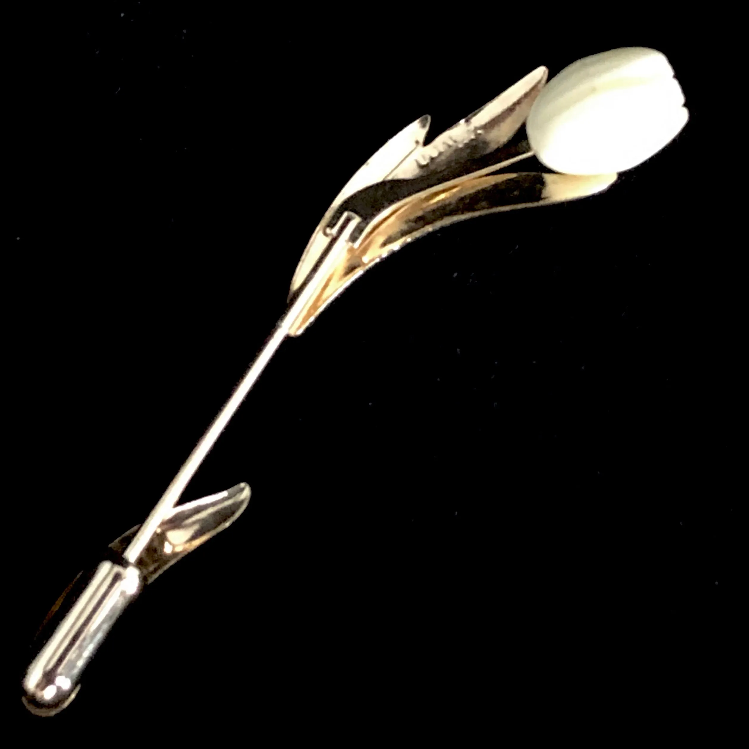 1980 Avon Graceful Tulip Stick Pin