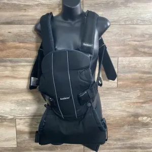 Baby Bjorn Baby Carrier One