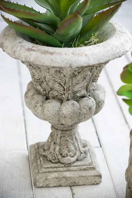 Danna Garden Urn