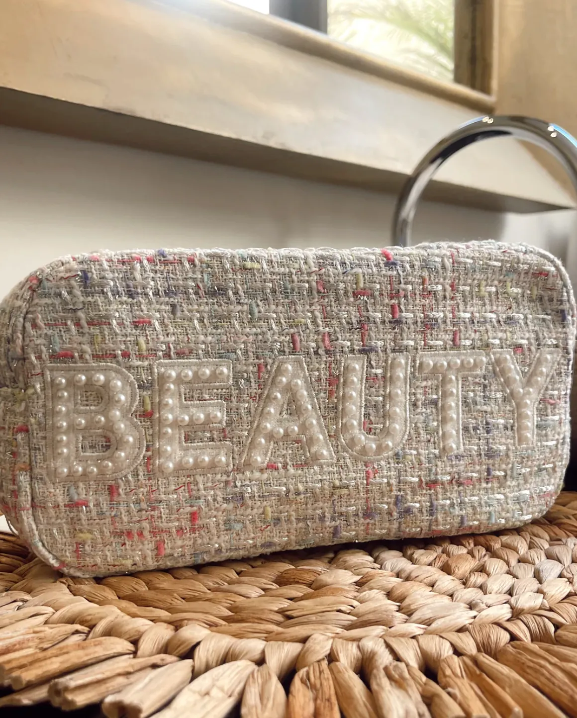 FINAL SALE!! Tweed BEAUTY Bag in White