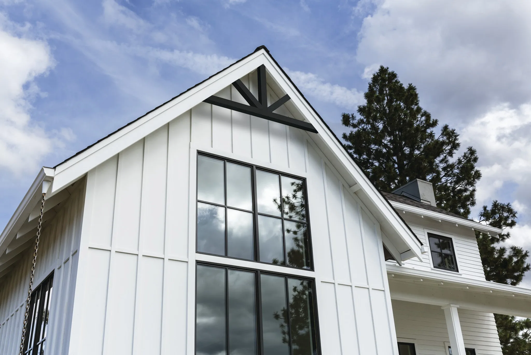 Gable Bracket Pediment - Burnham