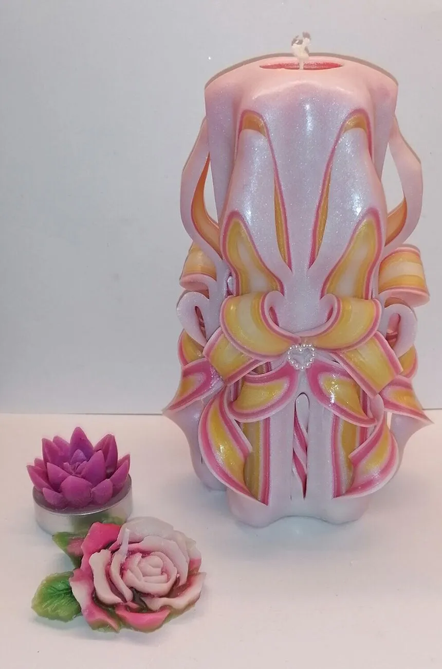 Handmade unfragranced carved candle - Flowery design