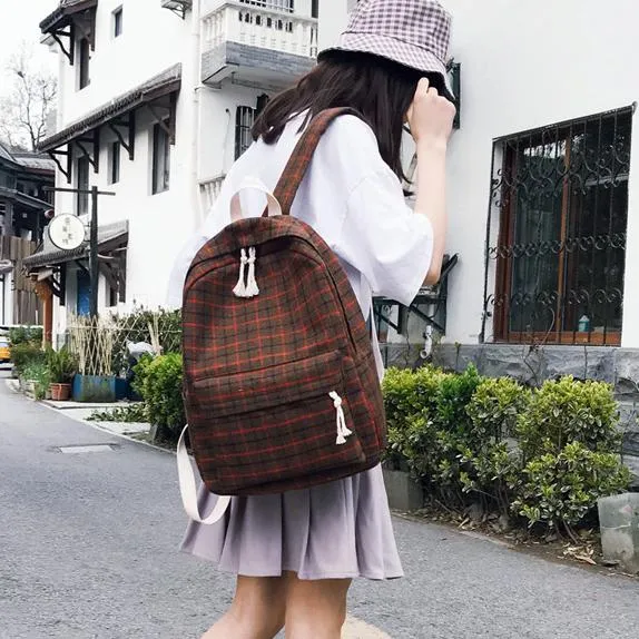 Japanese fresh canvas girl backpack female 2020 new Korean School schoolbag female student Plaid Backpack