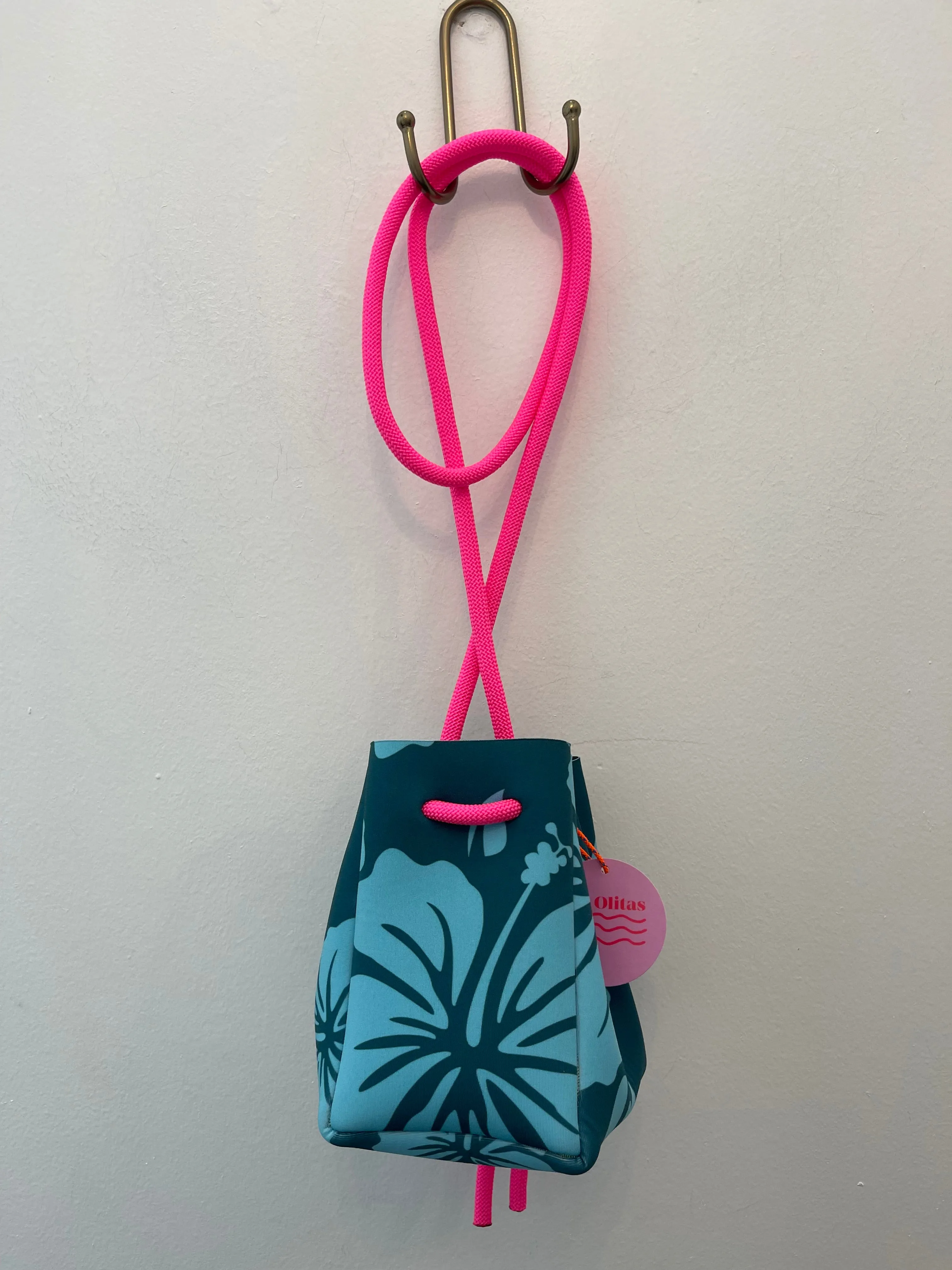 LAS OLITAS Neo Bucket pouch bag