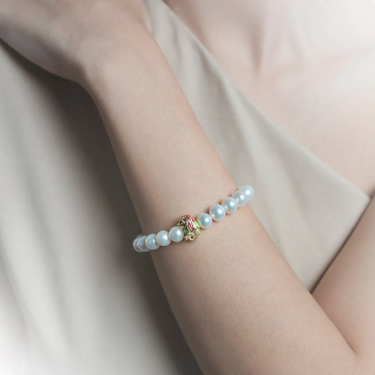 Merlion Freshwater Pearl Bracelet WB00082 | New Yorker