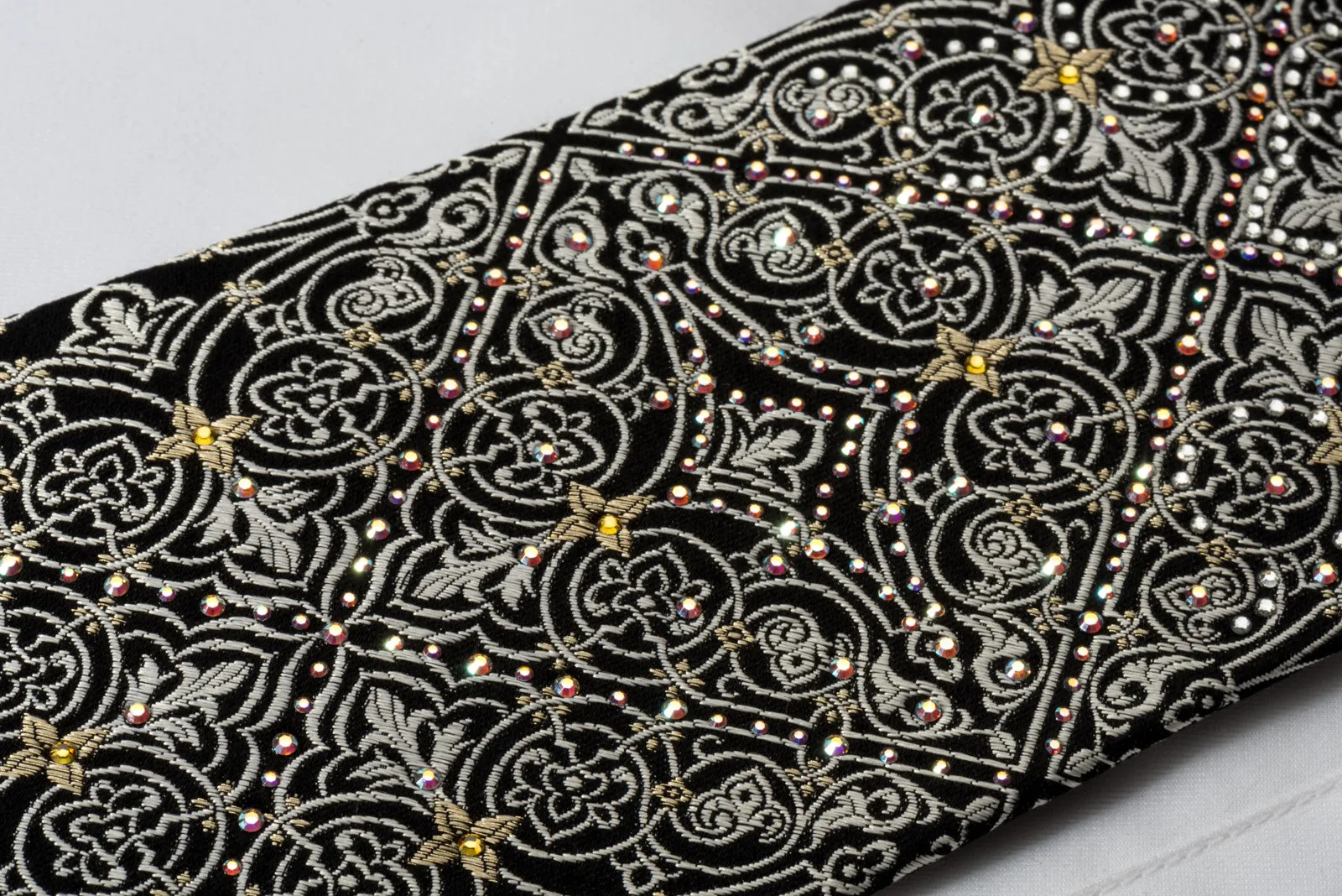 Renoma Rhinestone Necktie Silver Flur De Lis On Black Gold Label