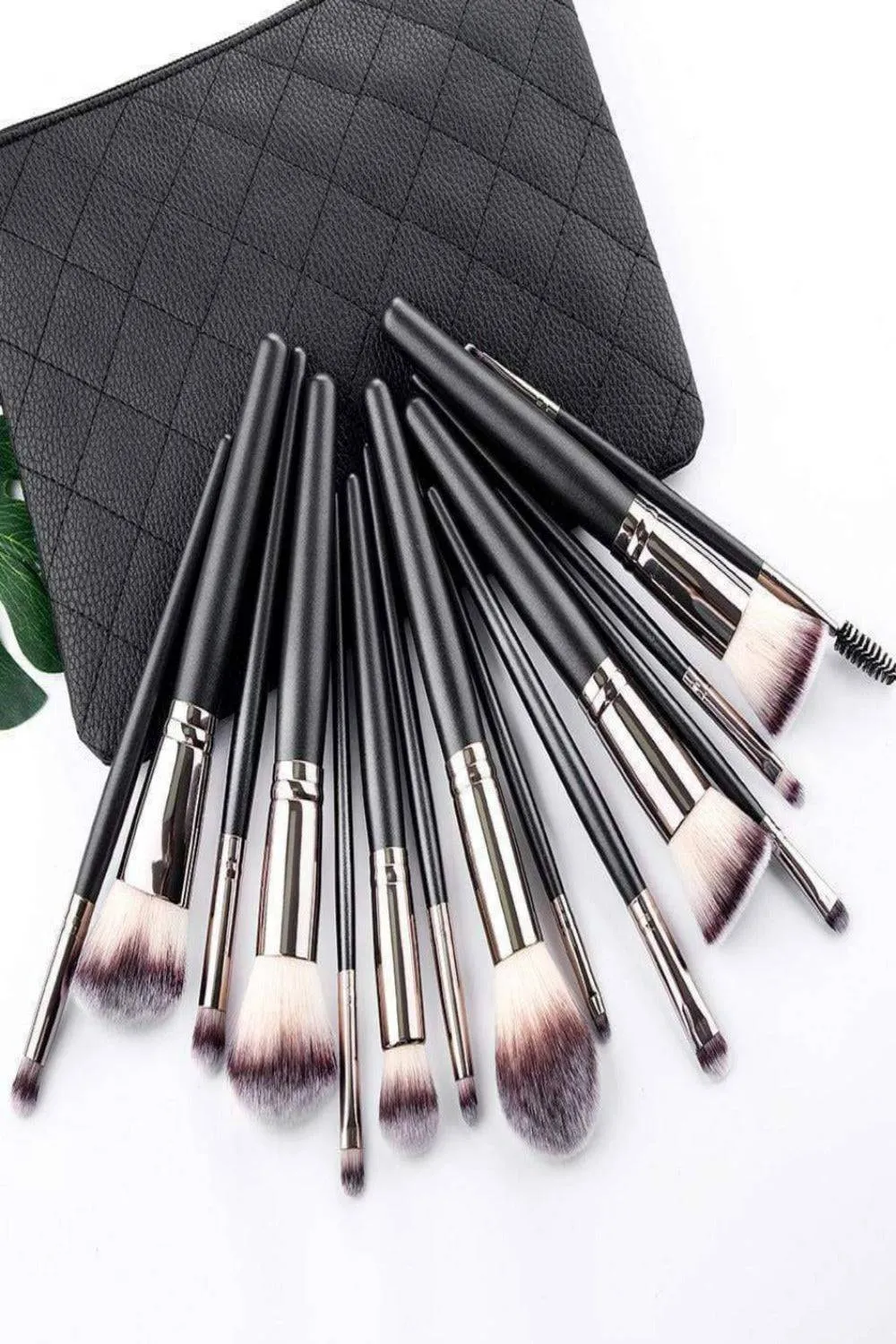 Soft Professional Makeup Brush Set With Bag